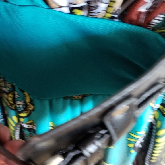 Sleeveless dress - Picture 8 of 8